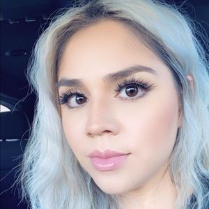 Meet your Posher, Jocelyn